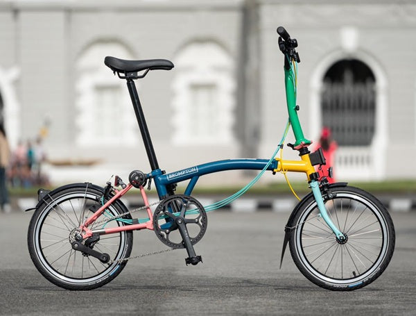 Brompton C Line at 16B Cycle