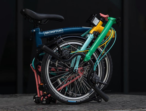 Custom Brompton with rainbow colour